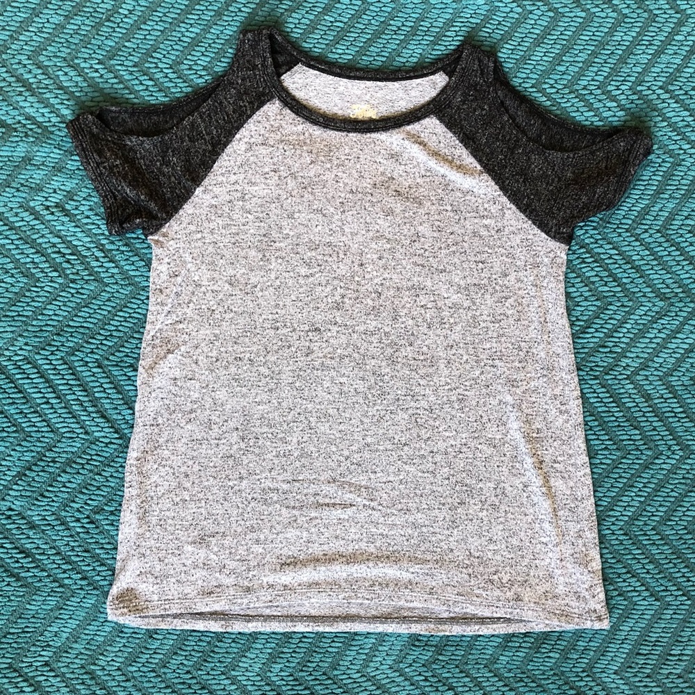 Justice Girls 14/16 Cold Shoulder Top Gray Black